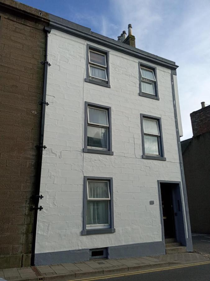 Arbroath Angus Lodge Exterior photo