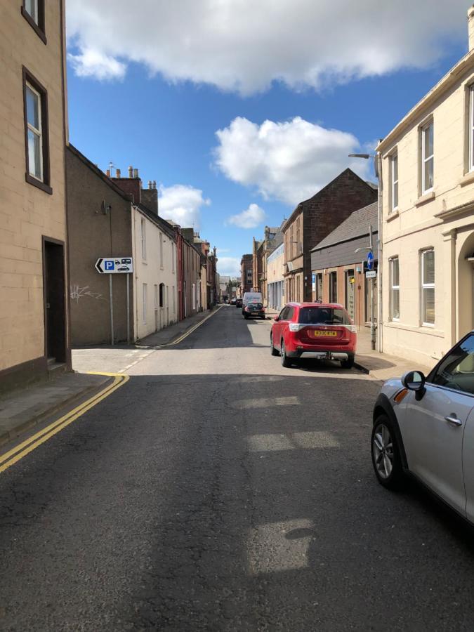 Arbroath Angus Lodge Exterior photo